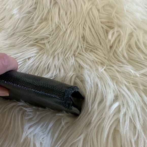 EUC Louis Vuitton, graphite Brazza wallet - Picture 8 of 11